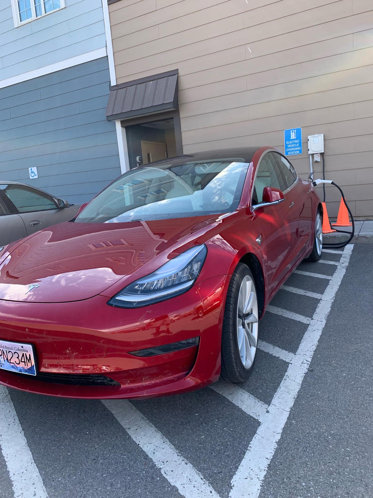 Great spot to get a quick charge on the way to Barkerville. Unfortunately the only place in QUESNEL