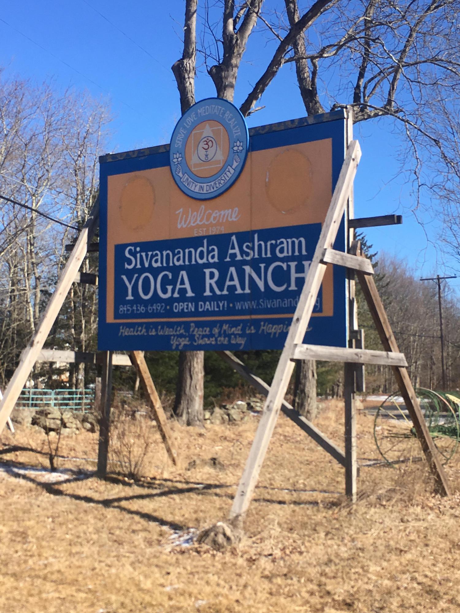 Kutcher's Hotel /Sivananda Ashram Yoga Ranch