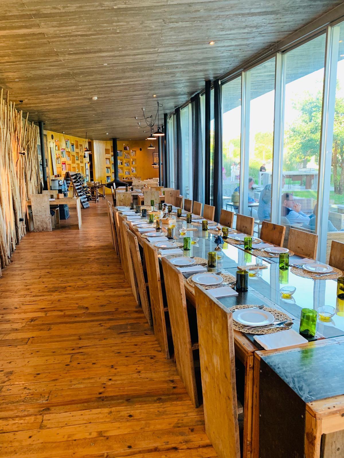 Very nice ecorestaurant and hotel Rio Prado .   Original design and architecture.
A place to relax and enjoy food and location.