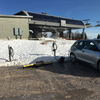 Deux bornes Tesla et une  240 V.  Bravo Les gens du Massif!