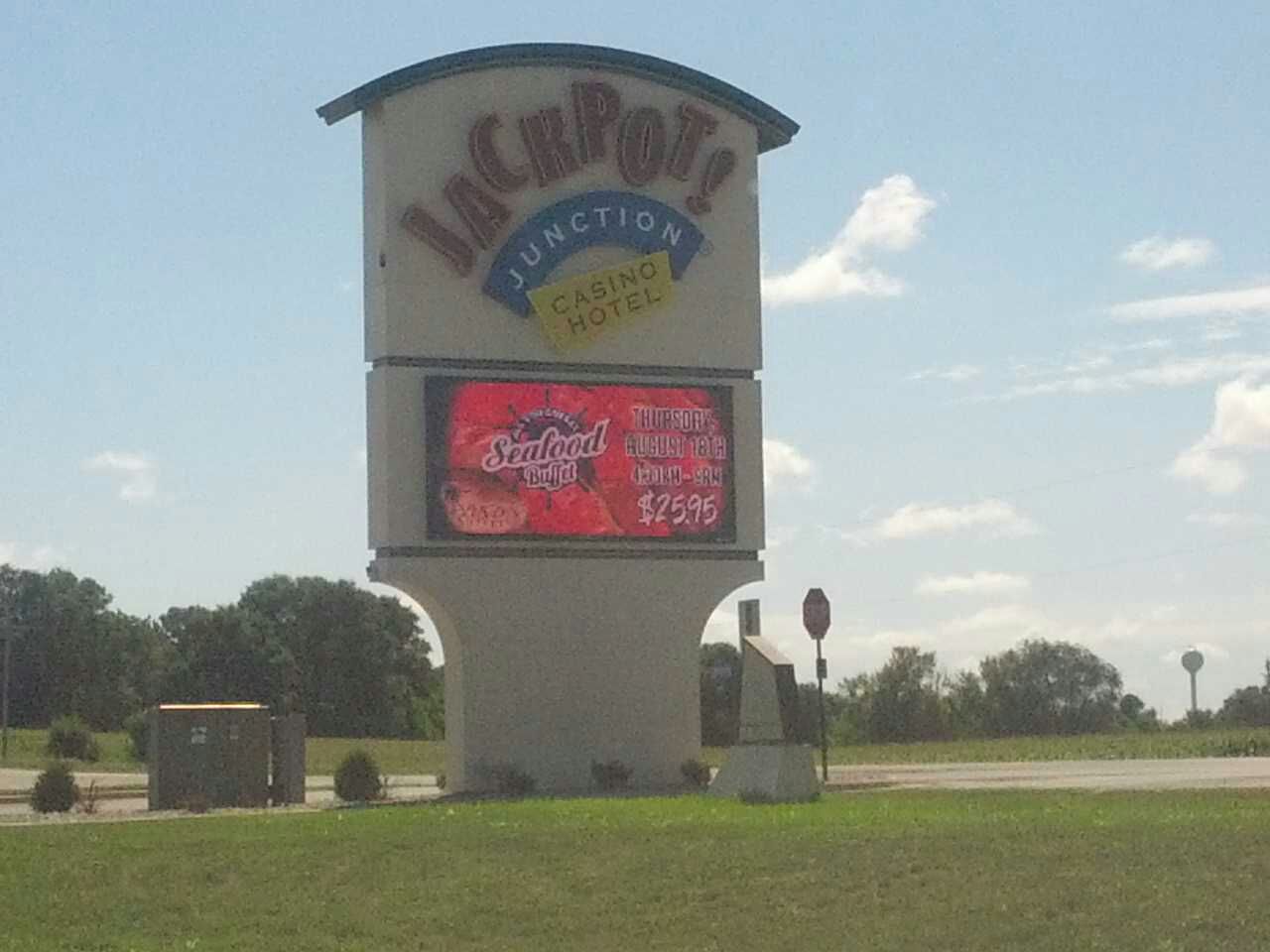 Jackpot Junction Casino & Hotel