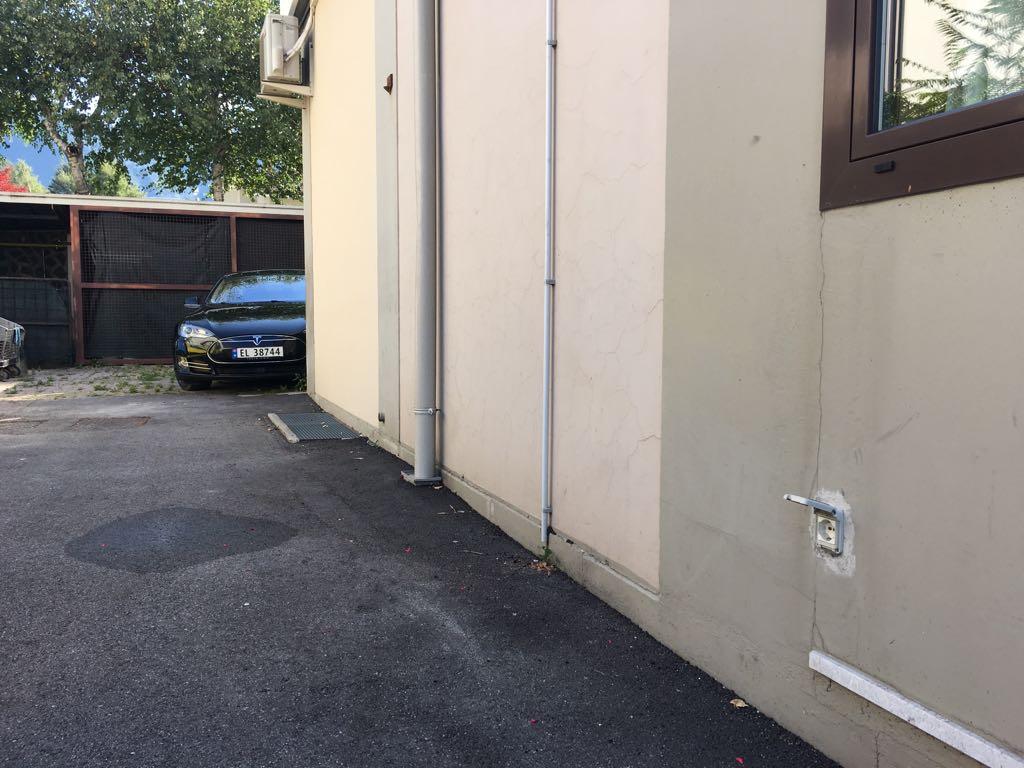 Schuko on the wall, and parking location to reach three-phase.