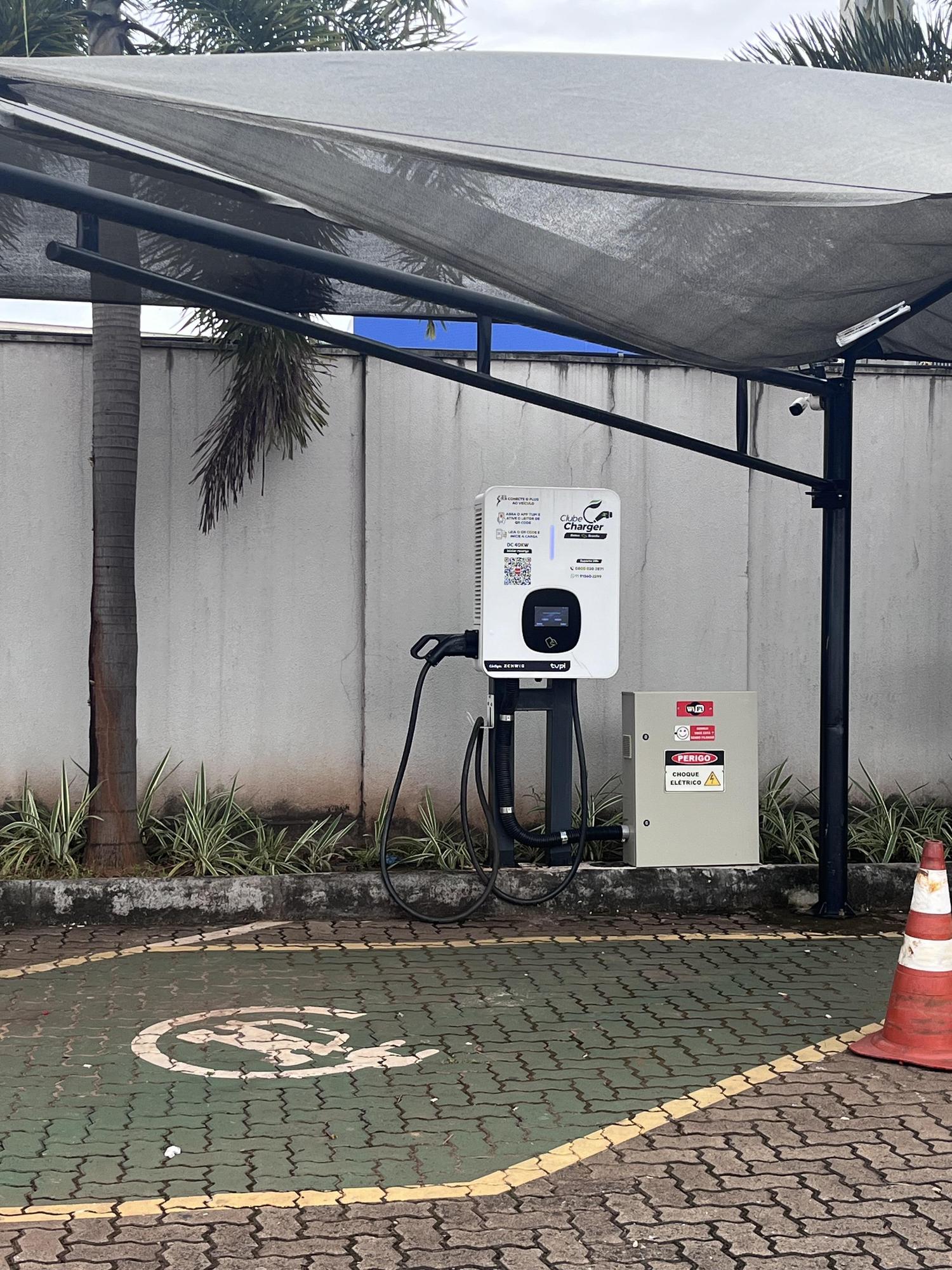 Carregador de 40kwh no Brii Hotel
