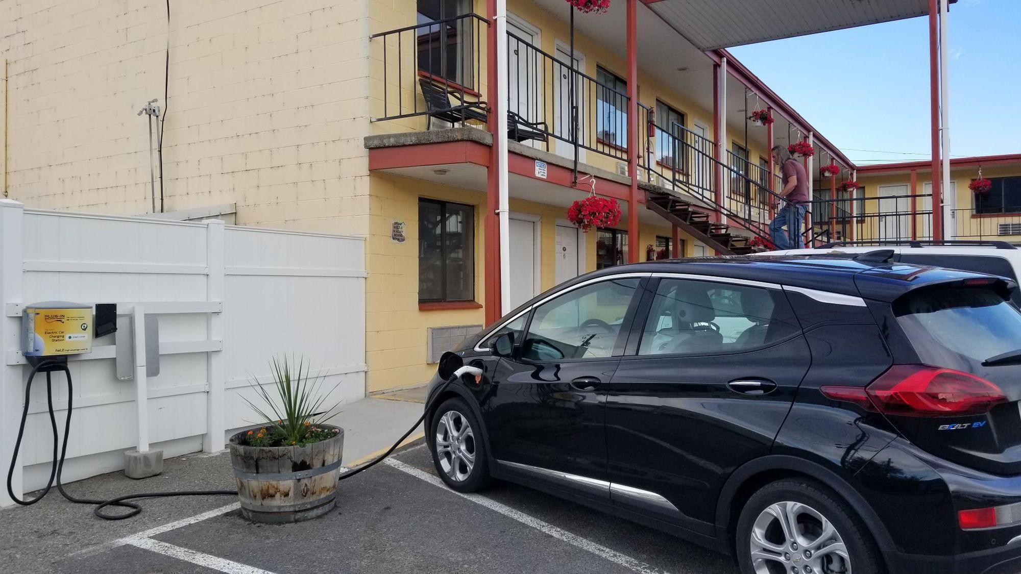 Camaray Motel