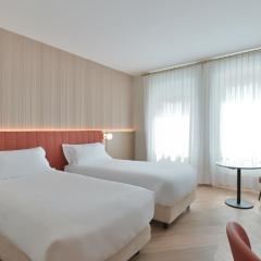Agora' Palace Hotel