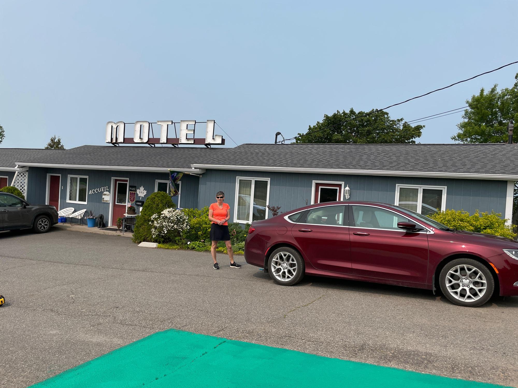 Motel Cap blanc