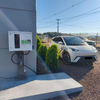 Mais uma opção de carregamento no sudoeste. Carrega em média 27 kw