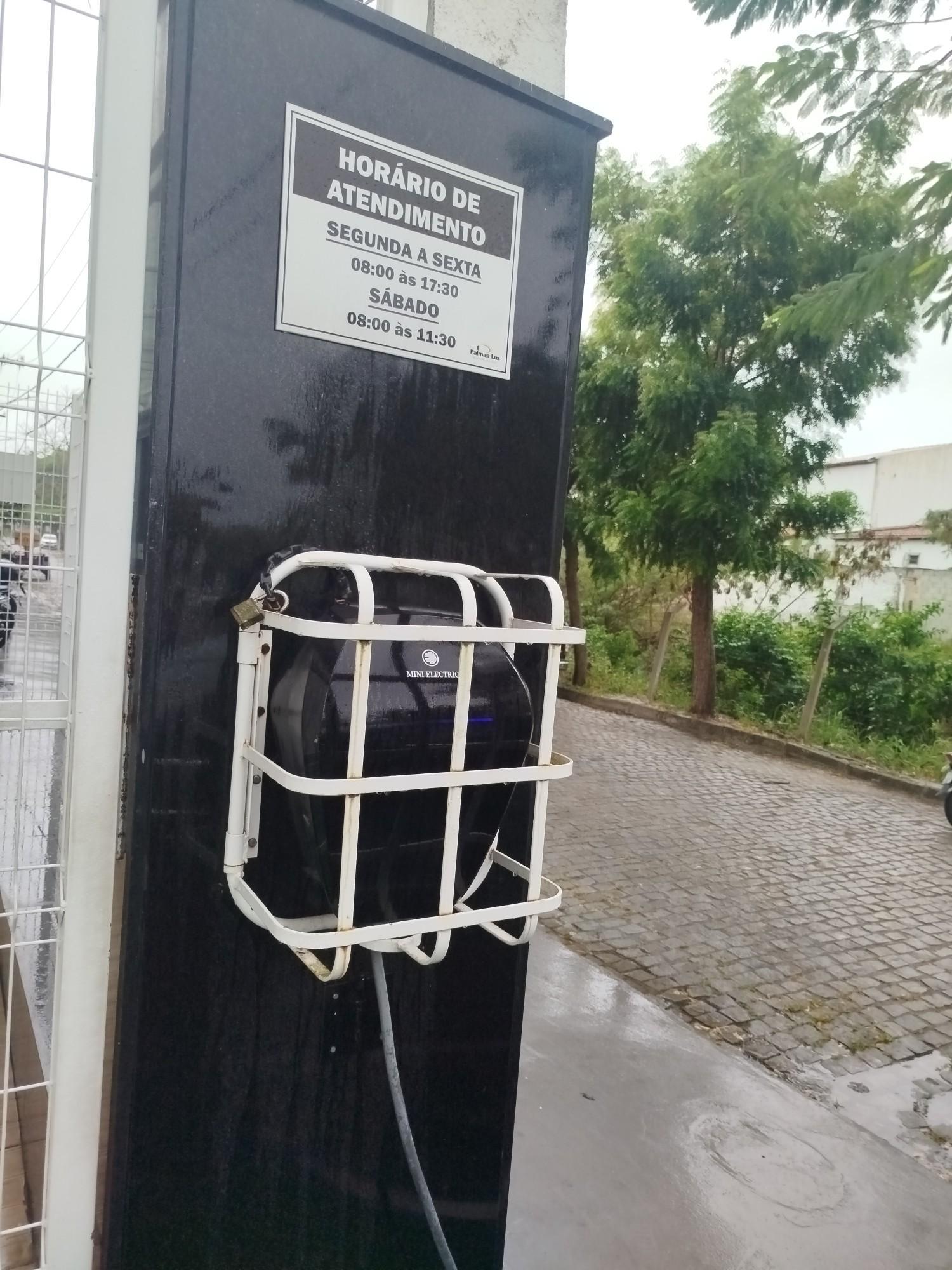Para melhor ir no endereço sem errar, bom utilizar Waze. Local bom e perto da feiraguay.