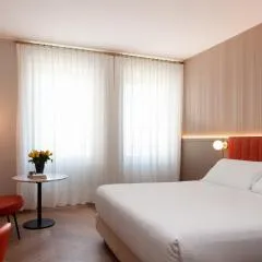 Agora' Palace Hotel