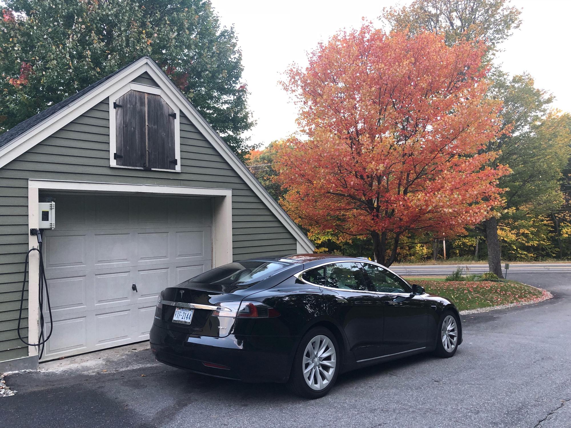 19 miles per hour got us fully charged overnight ! Thank you , Mountain Edge Resort staff for letting us know about this surprise perk!