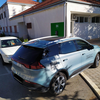 Parking nije obojan zeleno, pa kad ga zauzme ICE jedini način je popeti EV na nogostup.
