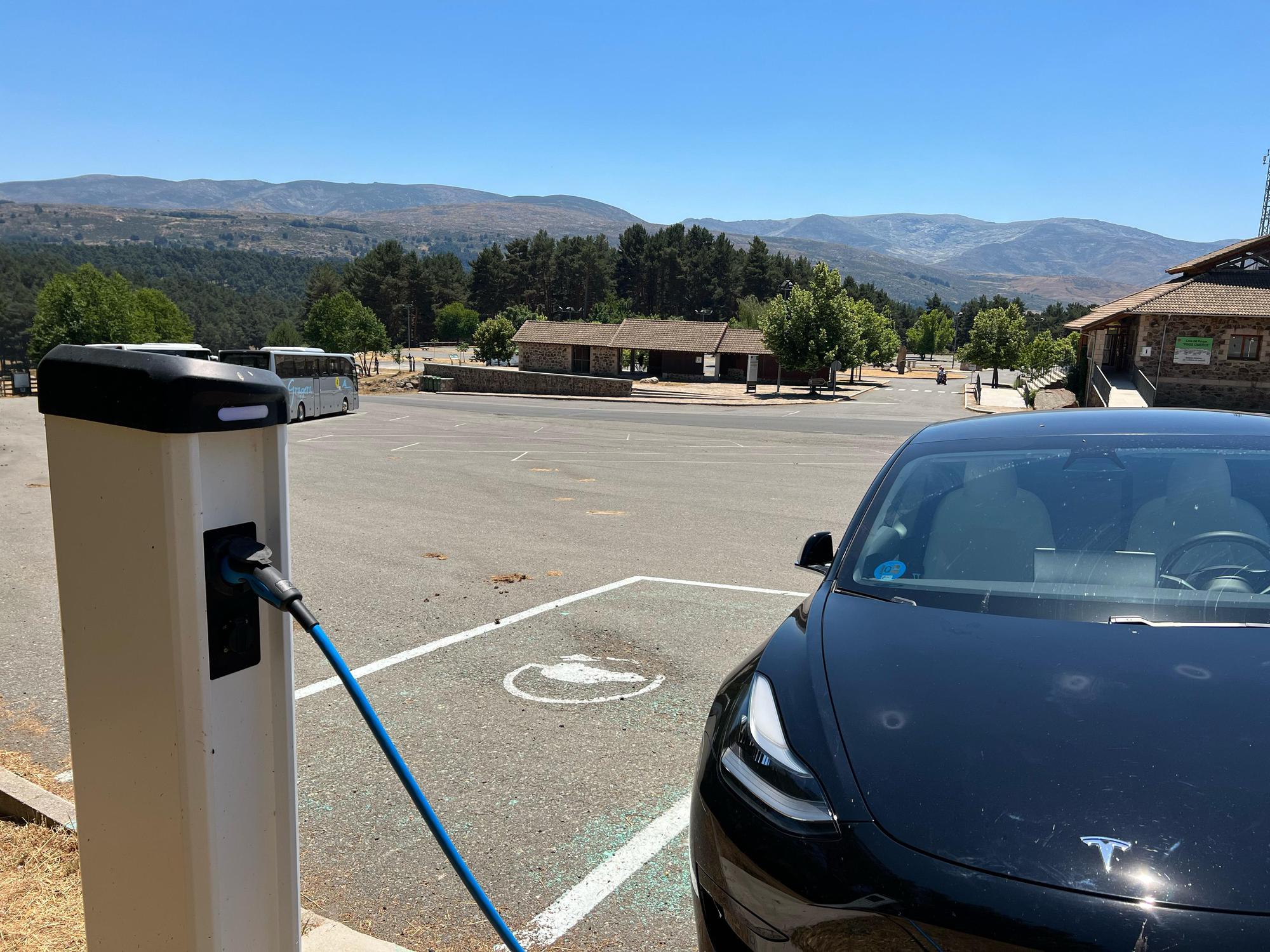 Moveletur Charging Station