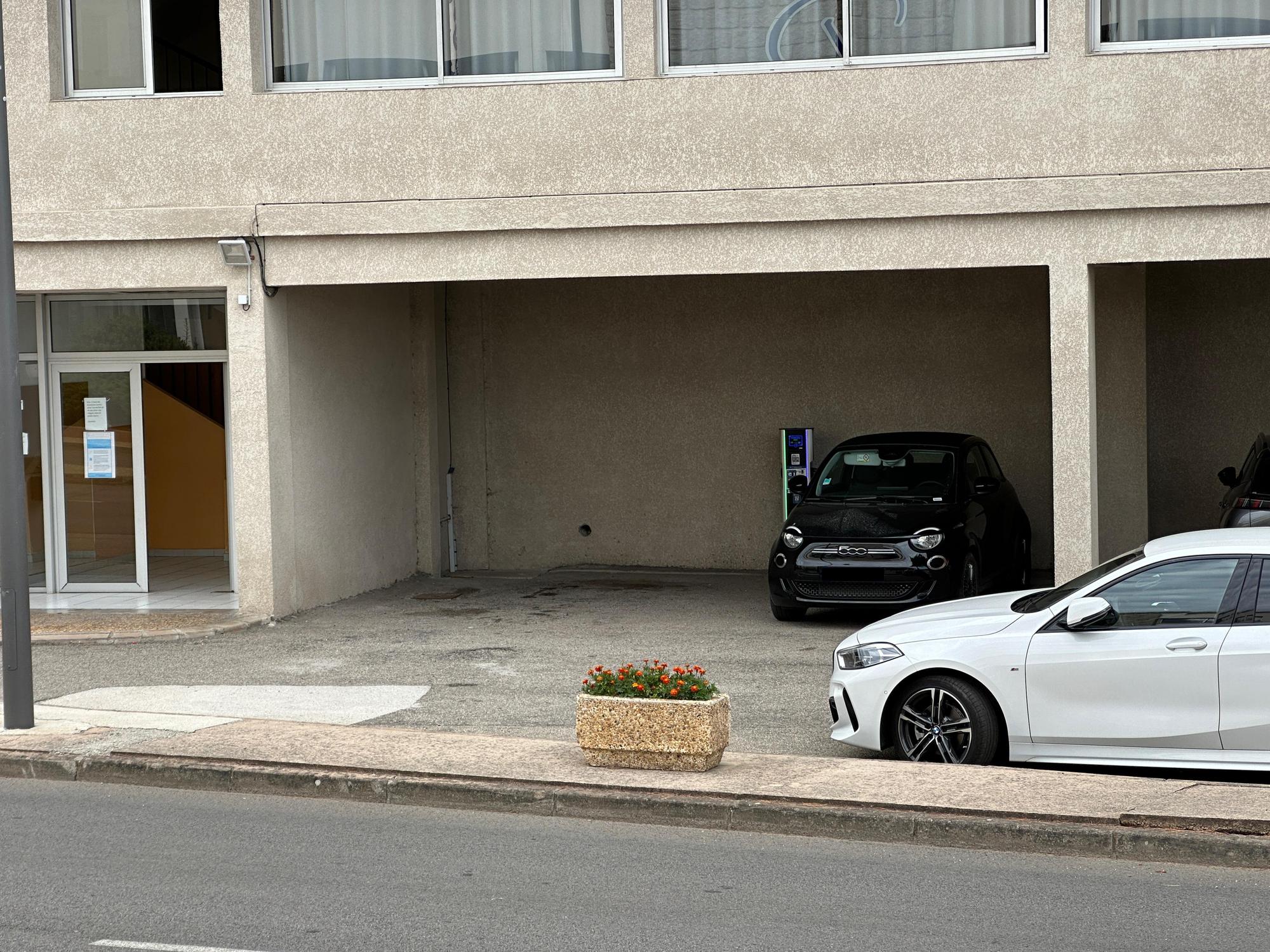 Hotel Roc E Mare