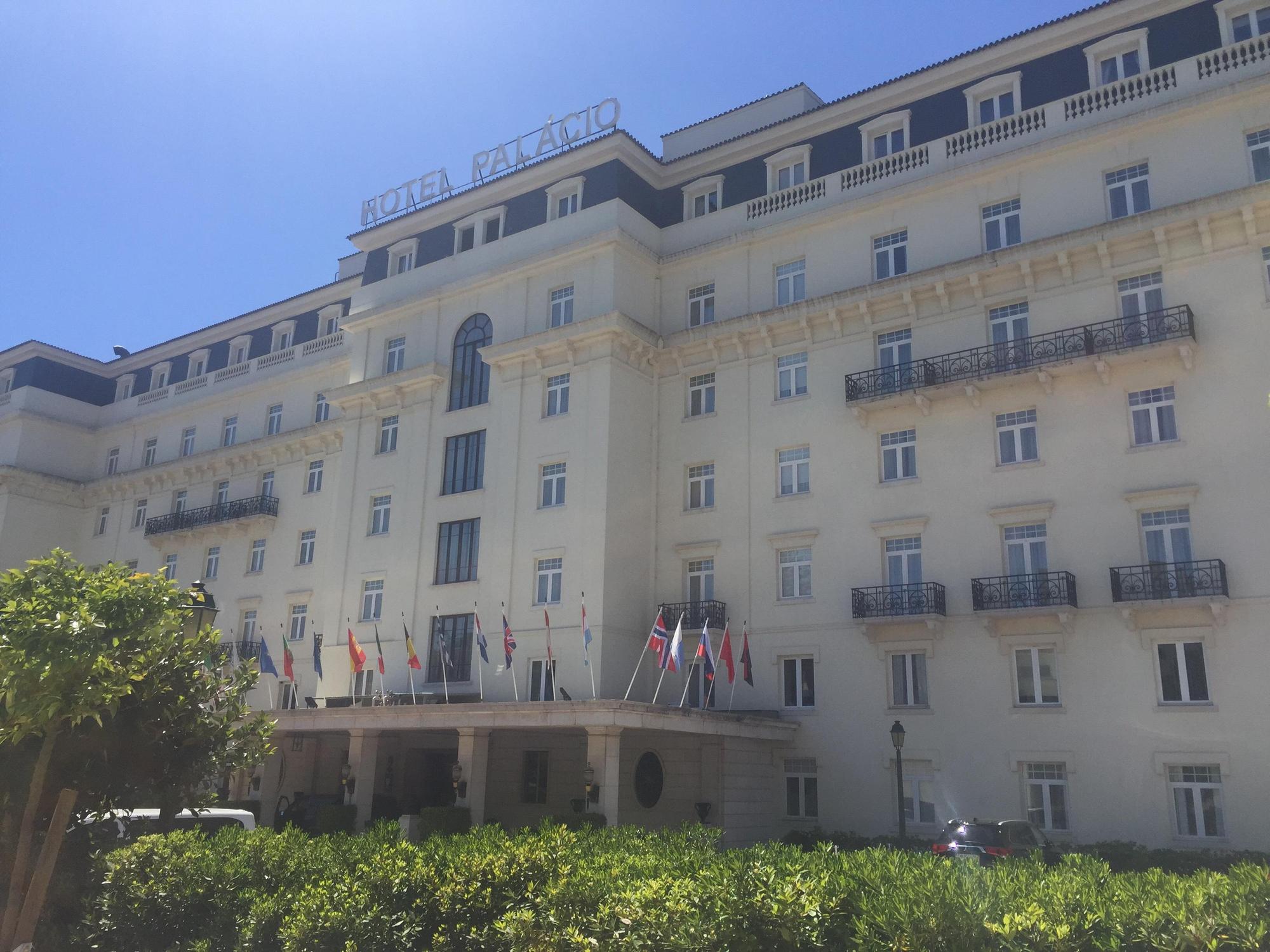 Hotel, as seen from the parking lot where the charger is