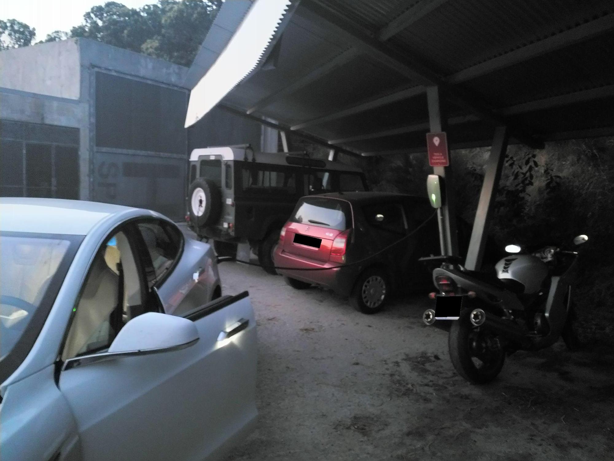 Ask front desk kindly and they will open the parking deck gate. 32A/22 kW.
