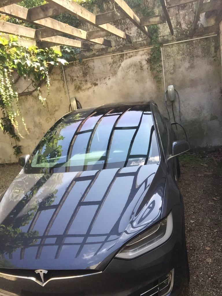 2 stations Tesla home (tesla