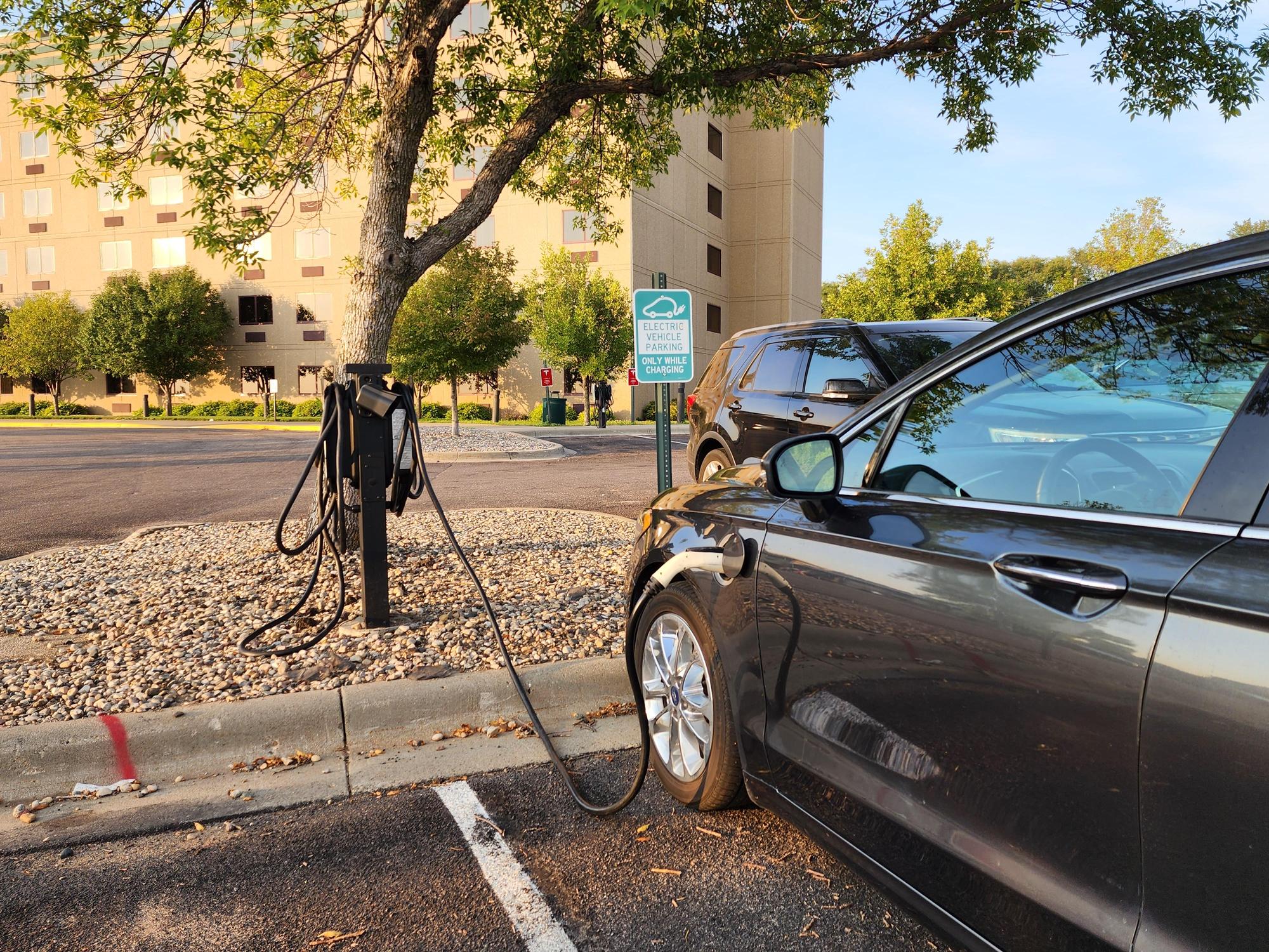 J-1772 (free) charge worked 9/10/2023