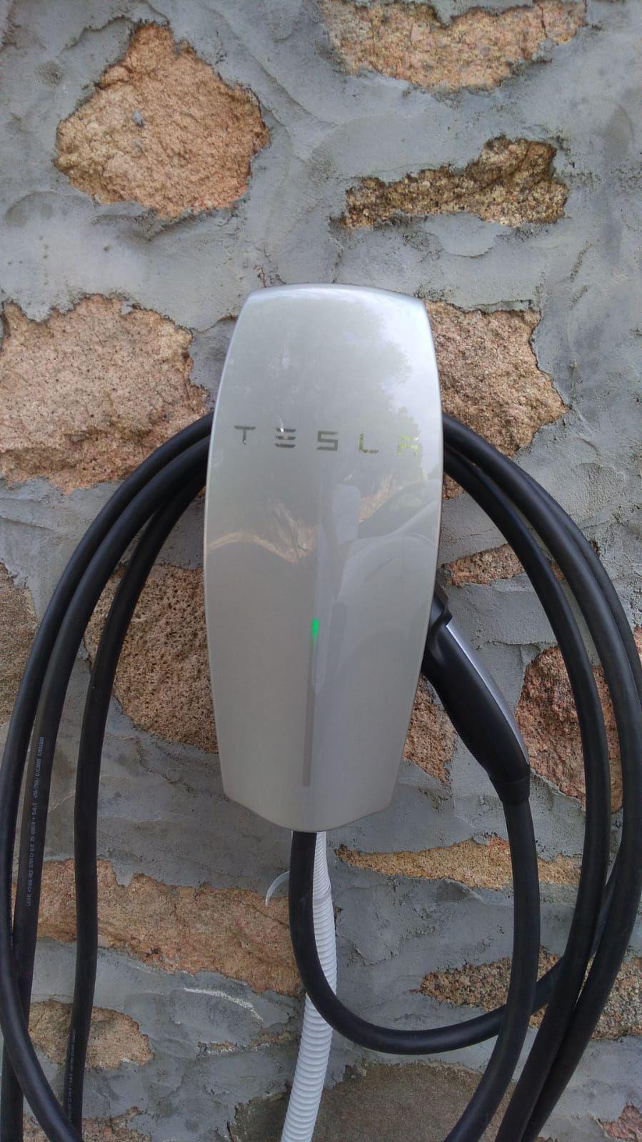 Tesla Destination Charger