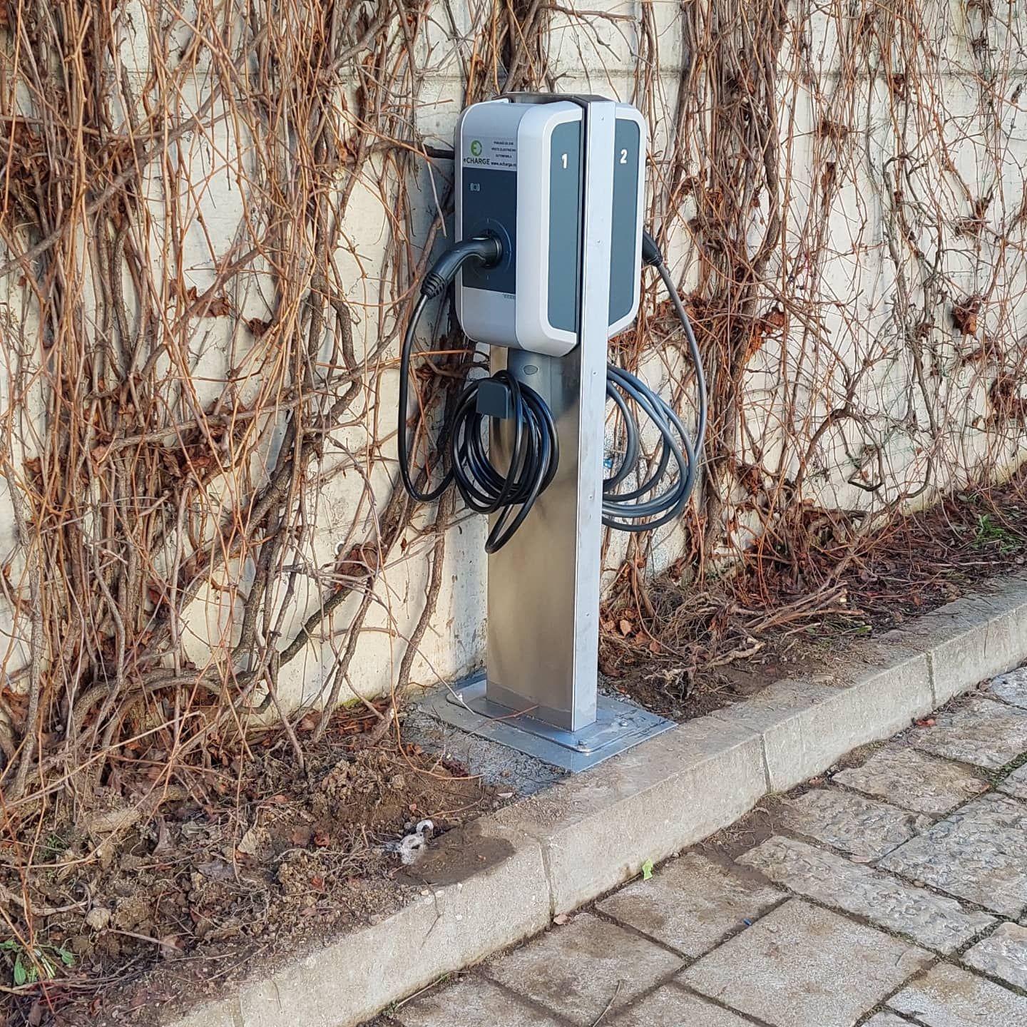 2 x 11kW