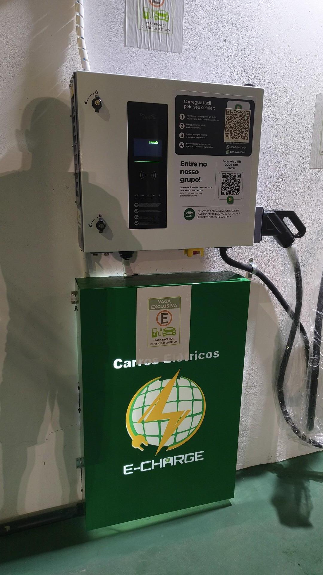 Estação de Recarga Rápida E-Charge Hiper Flor da Chapada